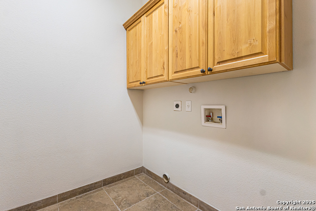 Image 22 of 35 For 6708 Ghia Ln