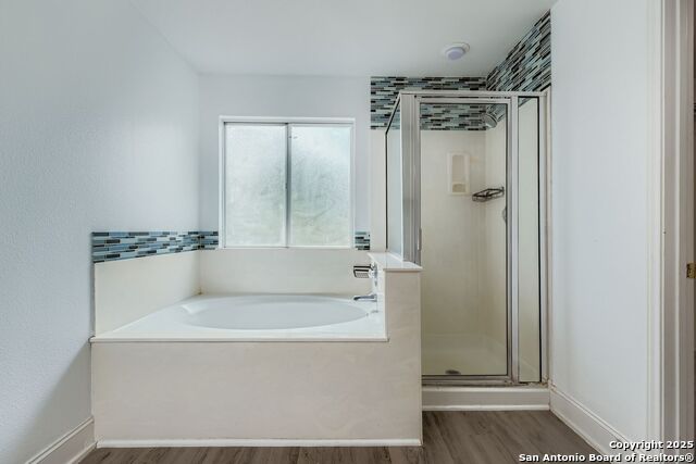 Image 11 of 17 For 2030 Castleberry