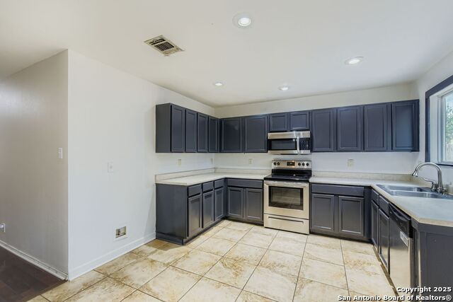 Image 5 of 17 For 2030 Castleberry