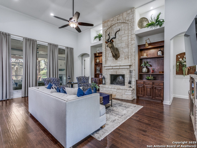 Image 10 of 57 For 1341 Glenwood