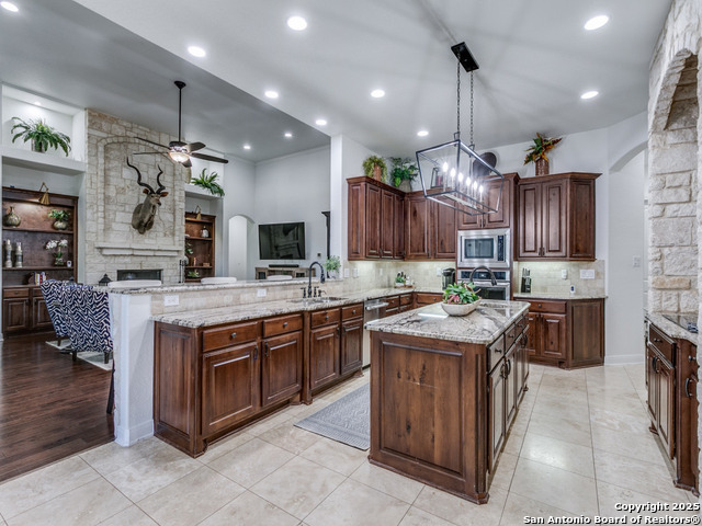 Image 15 of 57 For 1341 Glenwood