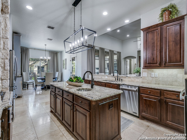 Image 16 of 57 For 1341 Glenwood