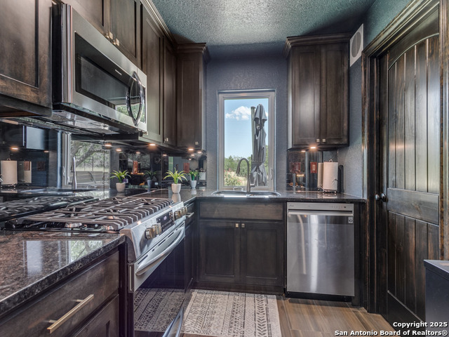 Image 44 of 57 For 1341 Glenwood