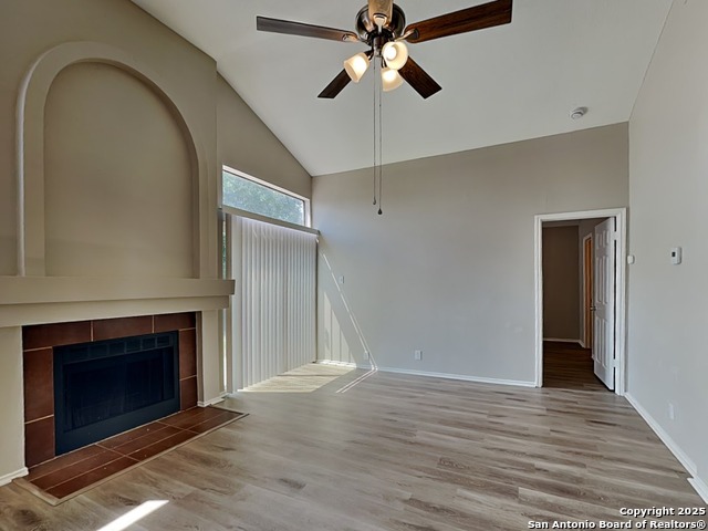 Image 3 of 18 For 10218 Basin  