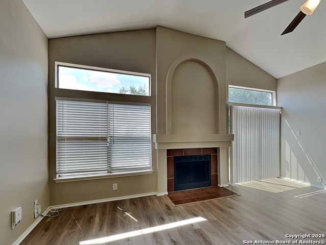 Image 4 of 18 For 10218 Basin  