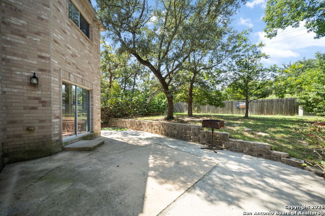 Image 28 of 32 For 25119 Royal Land