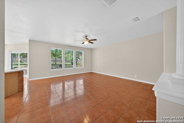 Image 4 of 32 For 25119 Royal Land