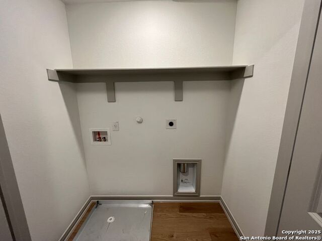 Image 11 of 15 For 7525 Briarwood Pass  102