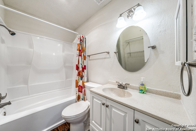 Image 24 of 31 For 10254 Dover Ridge  204