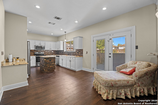 Image 12 of 29 For 11963 Adriana Maria