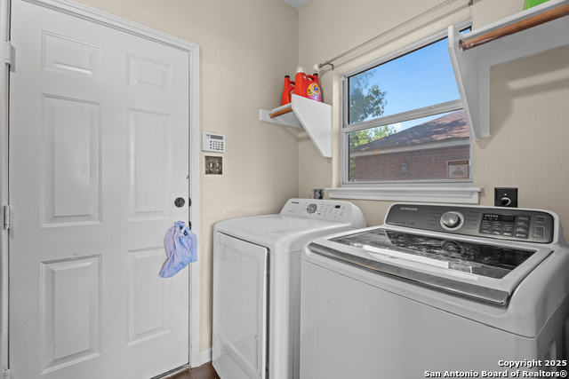 Image 26 of 29 For 11963 Adriana Maria