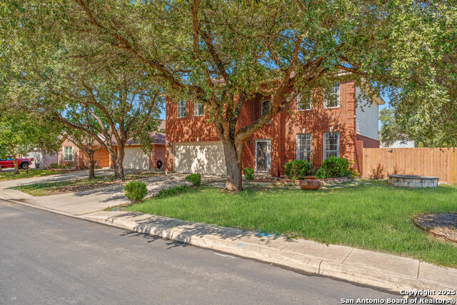 Image 3 of 29 For 11963 Adriana Maria