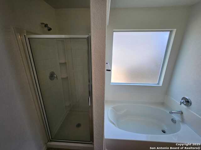 Image 8 of 24 For 4006 Shervin