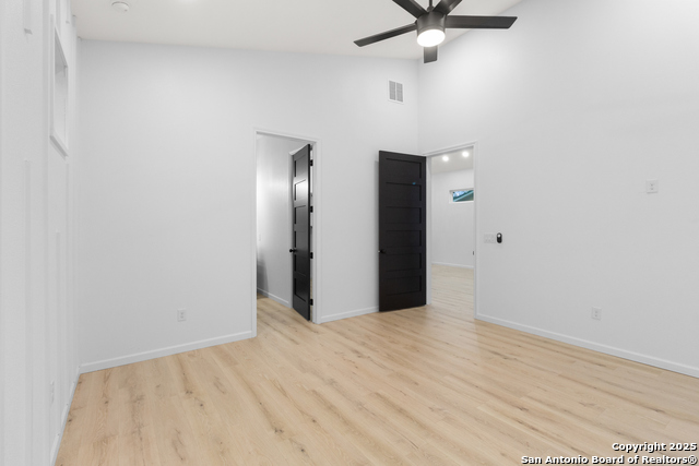 Image 7 of 14 For 1422 Sherman