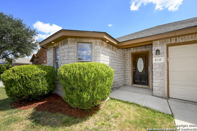 Image 2 of 28 For 8118 Grissom Circle