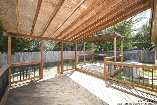 Image 23 of 28 For 8118 Grissom Circle