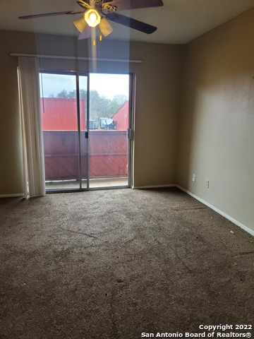 Image 4 of 6 For 3243 Nacogdoches Rd  910