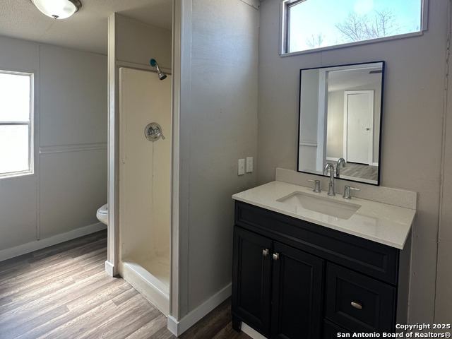 Listing photo id 6 for 175 Cr 481  