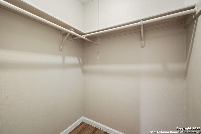 Image 24 of 31 For 9140 Timber Path 2204