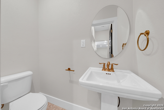 Listing photo id 13 for 4130 Moana
