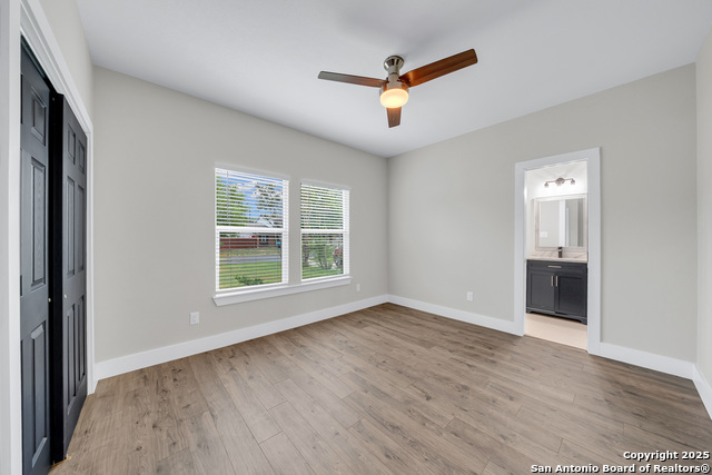 Listing photo id 14 for 4130 Moana