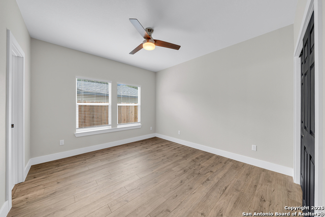 Listing photo id 16 for 4130 Moana