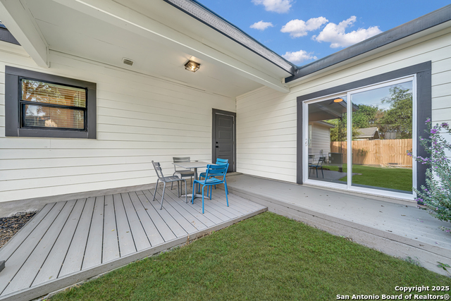 Listing photo id 19 for 4130 Moana