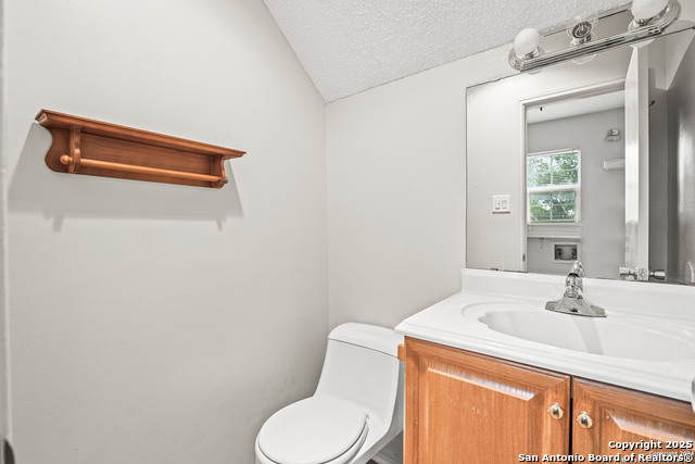 Image 13 of 30 For 9140 Timber Path 1204