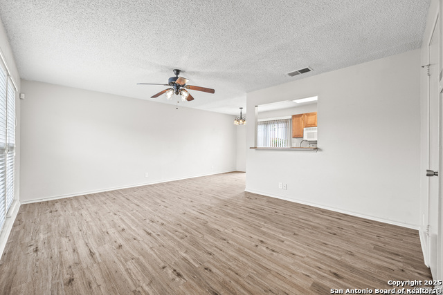 Image 2 of 30 For 9140 Timber Path 1204