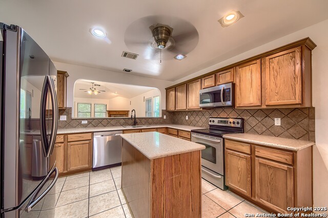 Image 10 of 30 For 7939 Sumac Ridge