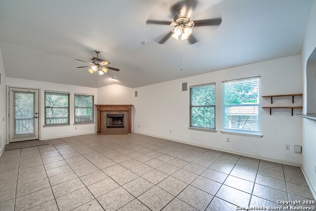 Image 6 of 30 For 7939 Sumac Ridge