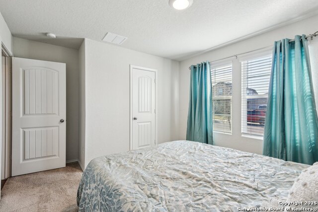 Listing photo id 19 for 759 Ocelot Court