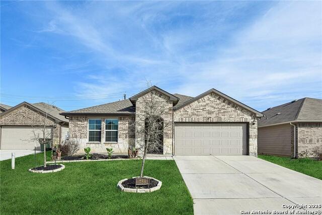 Listing photo id 27 for 759 Ocelot Court