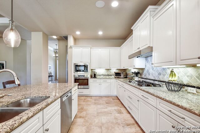 Image 12 of 51 For 10816 Steinstall