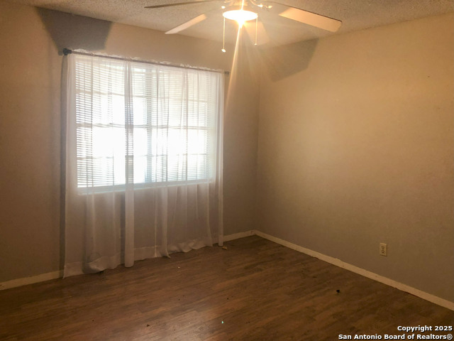 Image 9 of 16 For 10446 5th