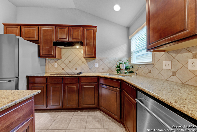 Listing photo id 8 for 11750 Autumndale