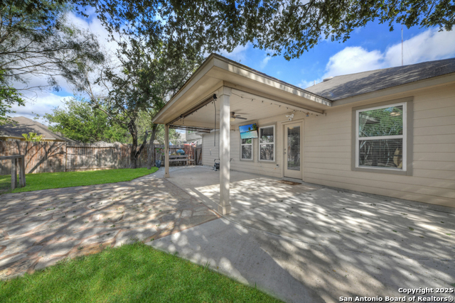 Listing photo id 26 for 11750 Autumndale