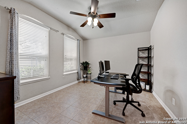 Listing photo id 4 for 11750 Autumndale