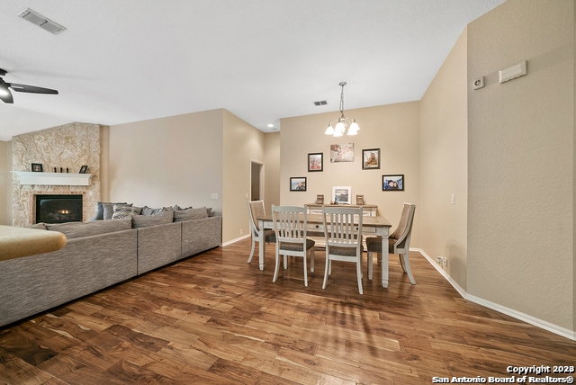 Image 10 of 18 For 1019 Parter Pond