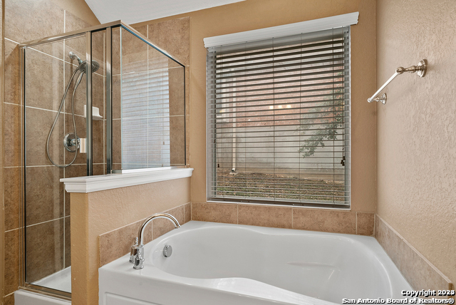 Image 16 of 18 For 1019 Parter Pond