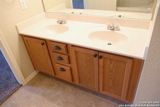 Image 17 of 26 For 3437 Whisper Bluff