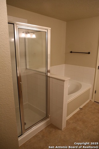 Image 18 of 26 For 3437 Whisper Bluff