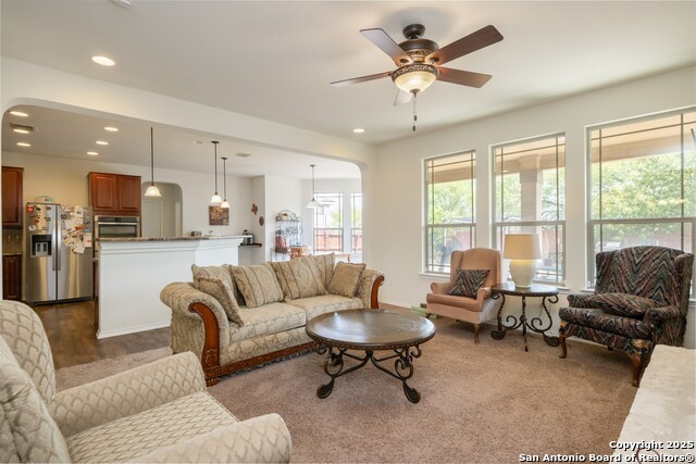 Listing photo id 8 for 9914 Copper Rise