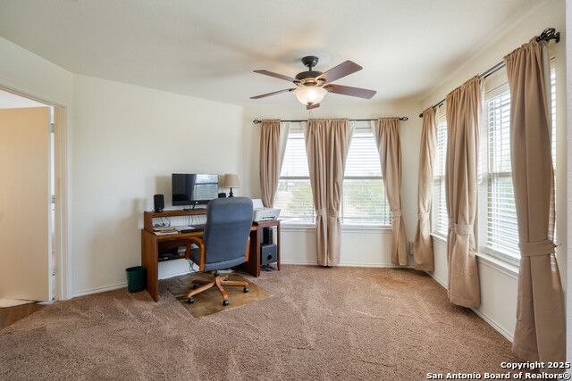 Listing photo id 22 for 9914 Copper Rise