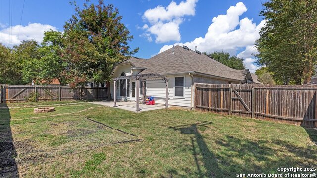 Image 33 of 34 For 4733 Green Bluff