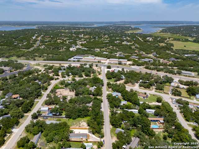 Listing photo id 4 for 1130 Hidden Fawn