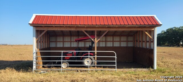 Listing photo id 14 for 1167 County Road 380