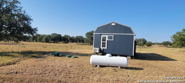 Listing photo id 18 for 1167 County Road 380