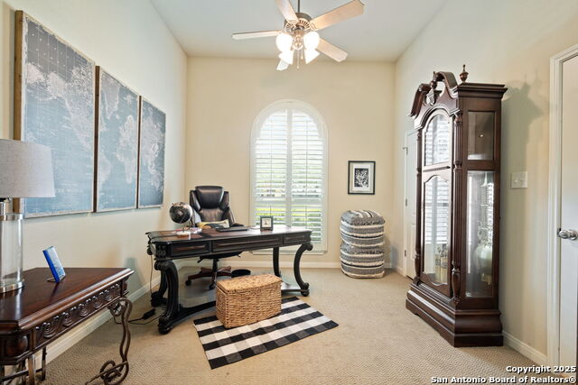 Image 7 of 28 For 1610 Clover