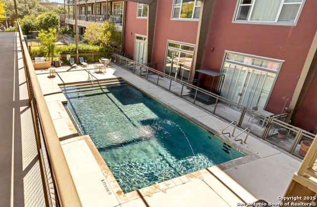 Listing photo id 0 for 831 S Flores 2407-2409